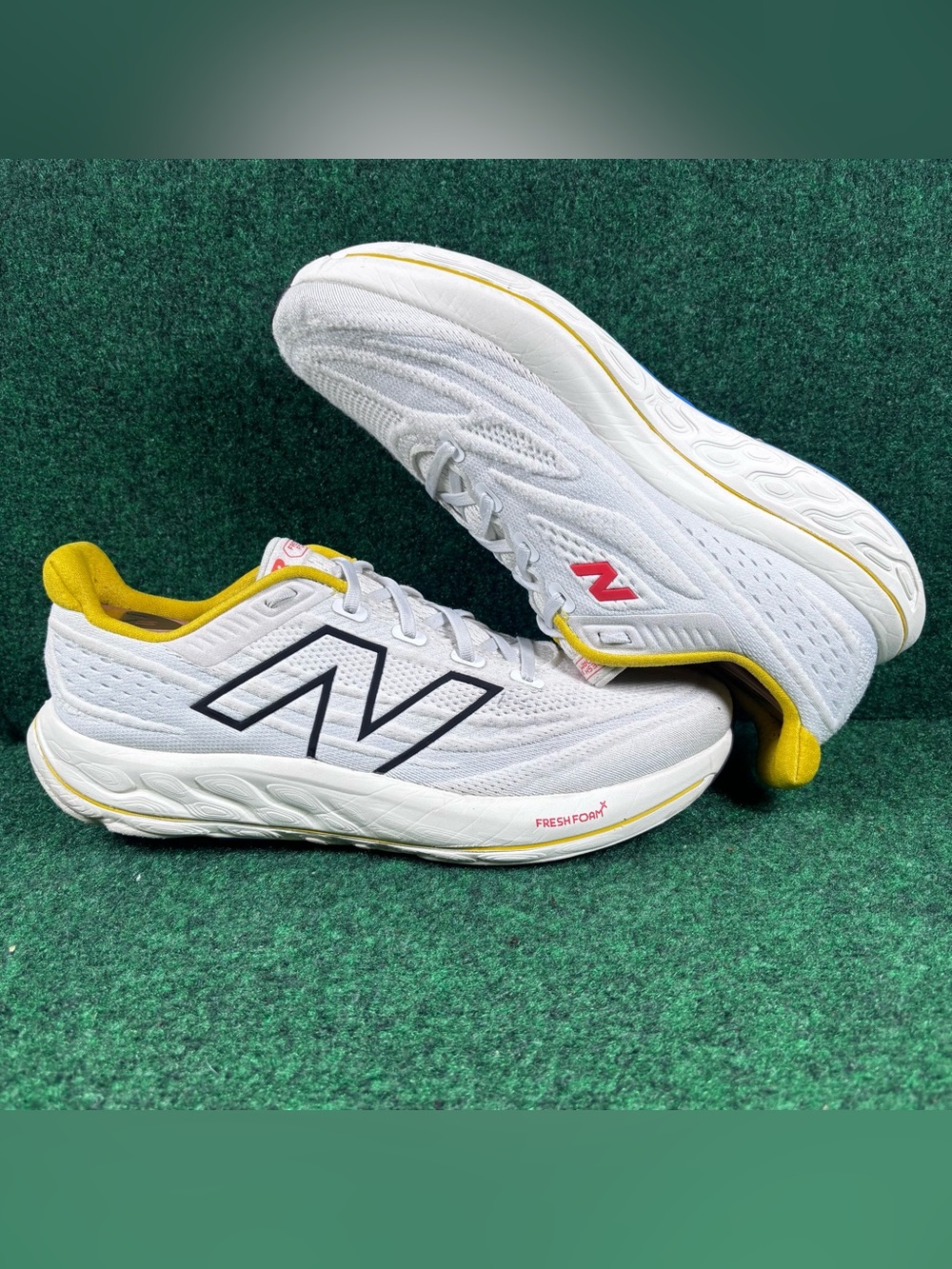 Mens New Balance FreshFoam X Vongo V6 Max Cushion Stability Running Shoe Sz 12.5